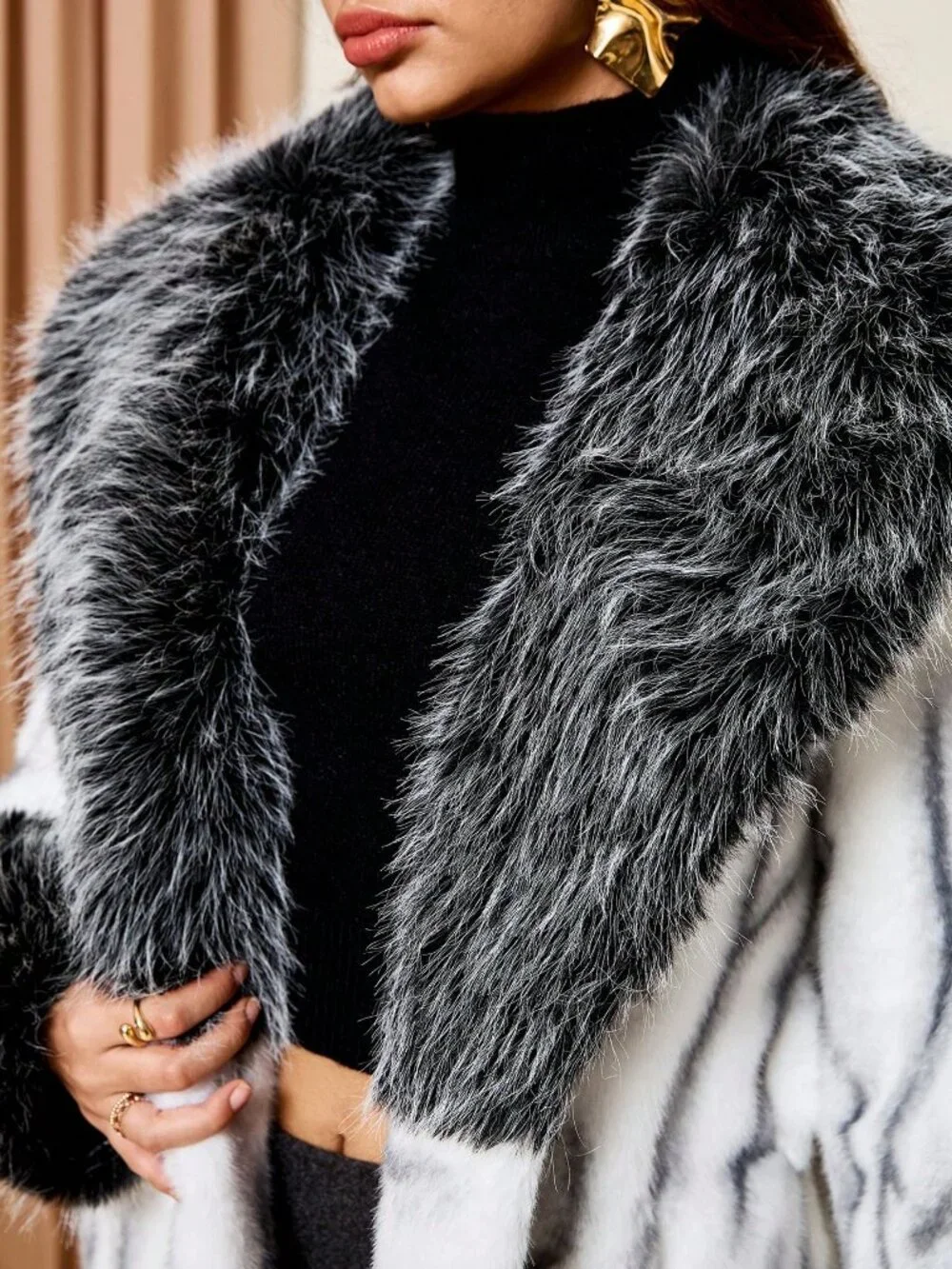 White Party Women's Faux Fur Maxi Coat